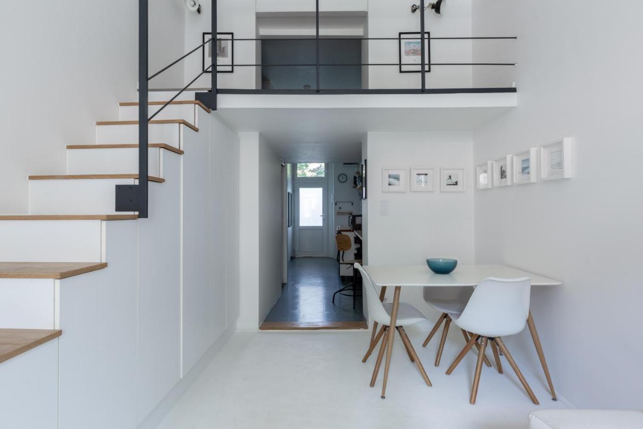 Black And White Apartment Budapest Exterior photo
